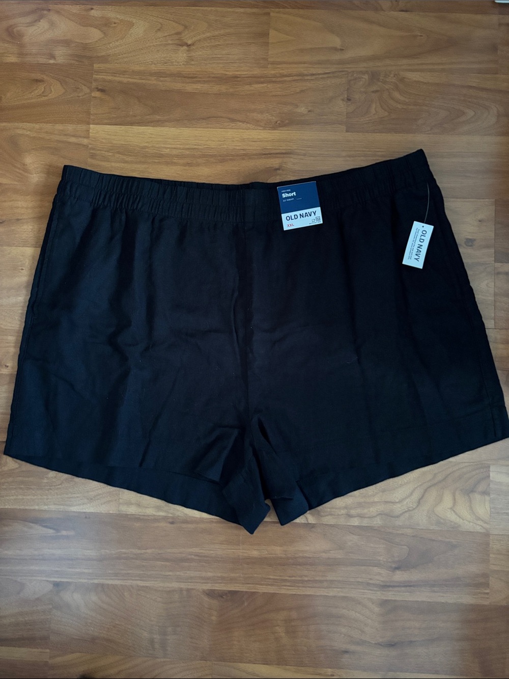 Old Navy Black Elastic-Waist Women's Shorts